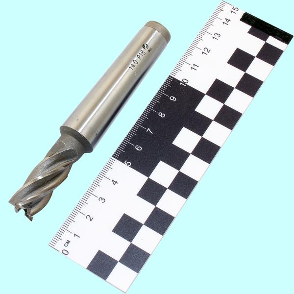 Фреза Концевая d14,0х 26х111 к/х Р18  Z=5 КМ2 "CNIC"