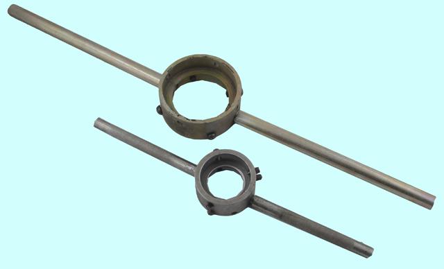 Плашкодержатель d 75/90мм (М39-М52, G1 1/4"- G1 1/2") двухстор. покр. цинк