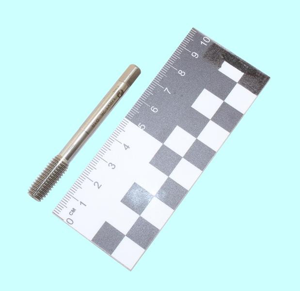 Метчик М 8,0 (1,25) м/р.Р18 бесстружечный (раскатник) "CNIC"