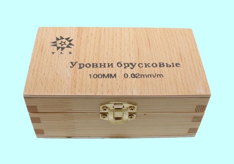 Уровень Брусковый 100мм, цена деления 0,02мм/м (ZT06-07) "TLX"