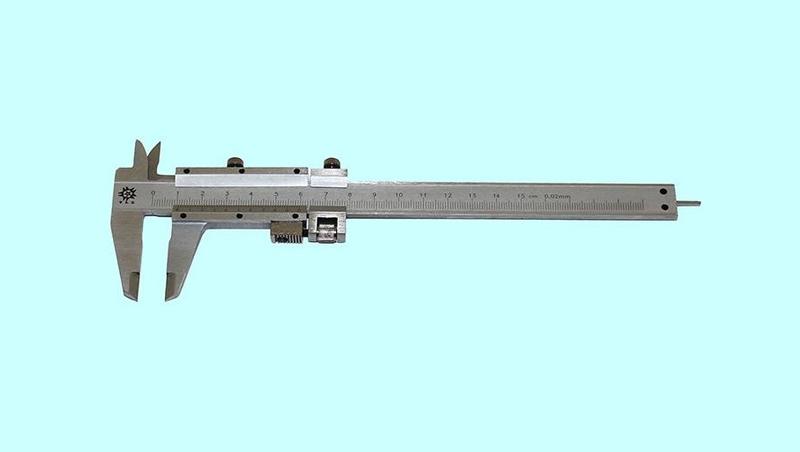 Штангенциркуль 0 - 150 ШЦ-I (0,05) с устройством точной установки рамки, с глубиномером "TLX"